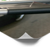 Een persoonlijke trainer helpt een oudere vrouw op poster (Hoek)