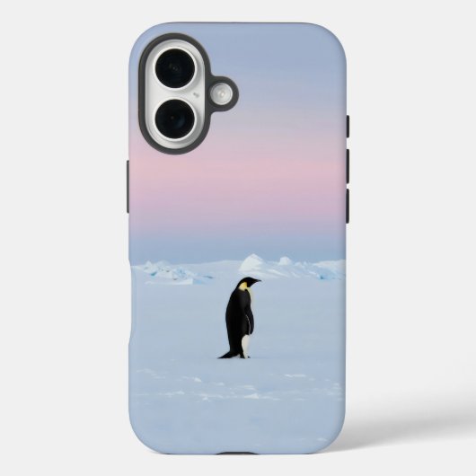 Een pinguïn die op ongerept ijs staat Case-Mate iPhone case (Achterkant)