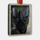 Een pintball-ronde metalen ornament (Rechts)