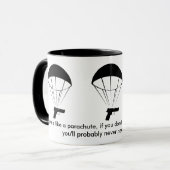 Een pistool is als een parachute! Geweldige Mok! Mok (Voorkant links)