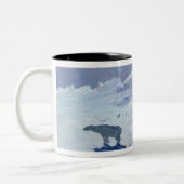 Een Polair Beer jacht in Moonlit Night, 1899 Tweekleurige Koffiemok (Links)