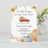 Een pompoen is onderweg naar Baby shower Herfst Kaart (Staand voorkant)