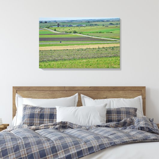 Een prachtig landschap Uitzicht van een Boerderij  Canvas Afdruk (Insitu (Slaapkamer))