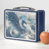 Een prachtige draak omringd door wolken (In situ)