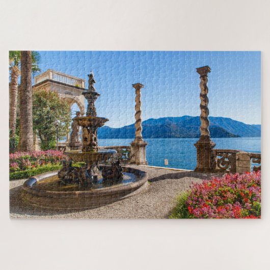 Een prachtige fontein in een tuin op het Como-meer Legpuzzel (Horizontaal)