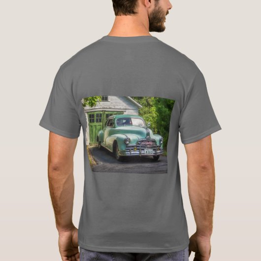 Een prachtige, tweekleurige 1947 Pontiac Torpedo r T-shirt (Achterkant)