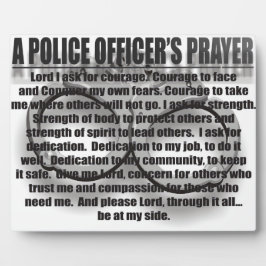 EEN PRAYERPLAQUE VAN EEN POLITIEBUREAU FOTOPLAAT