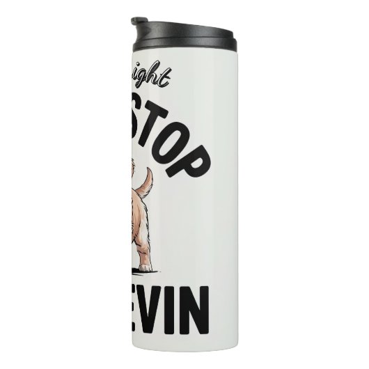 Een puppy die niet stopt met ophalen thermosbeker (Geroteerd rechts)