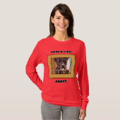 Een puppy t-shirt aannemen (Voorkant volledig)