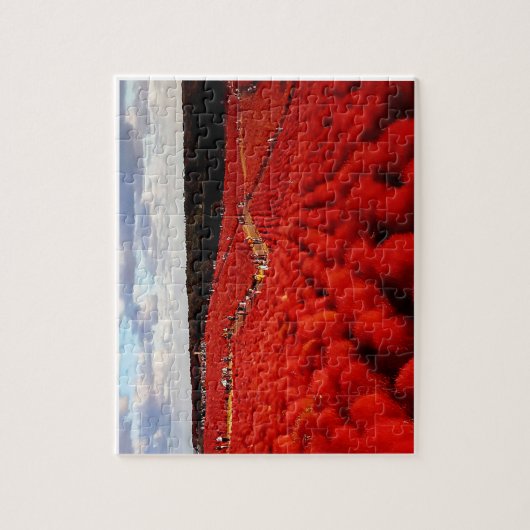 Een puzzel van de heuvel van rood geverfde kochia legpuzzel (Verticaal)