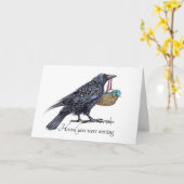 Een raaf die een baby in een mandje brengt kaart (Gele Bloem)