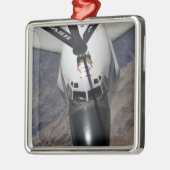 Een RC-135 Rivet Joint Reconnaissance vliegtuig Metalen Ornament (Links)