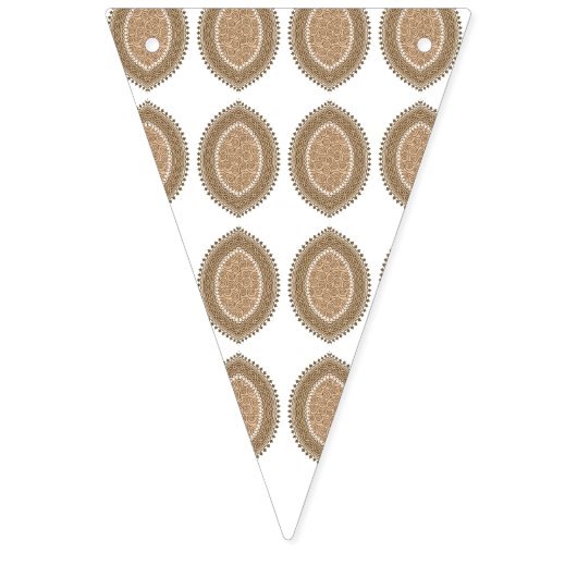 Een rechthoekig tapijt met een ingewikkelde geomet vlaggetjes (Tweede vlag)