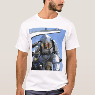 Een reddingsboor wordt uitgevoerd in de cockpit t-shirt
