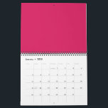 Een reeks rode en roze bloemen met weelderige groe kalender<br><div class="desc">Onze prachtige reeks levendige rode en roze bloemen,  aangevuld met weelderige groene bladeren,  brengt een vleugje natuurlijke schoonheid naar elke ruimte. Perfect voor het toevoegen van een pop kleur aan uw huis of kantoor,  dit arrangement is een tijdloze klassieker die elke kamer zal opfleuren.</div>