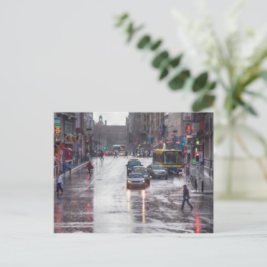 Een regenachtige dag in Dublin Briefkaart (Staand voorkant)
