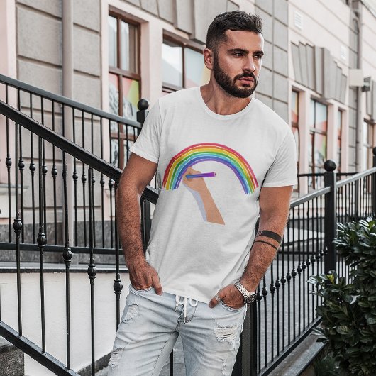 Een regenboog tekenen t-shirt