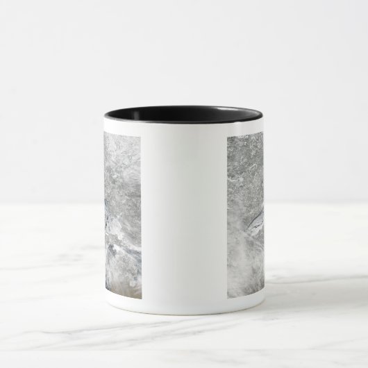 Een relatief zeldzame ijsdeken mok (Midden)