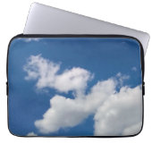 Een rij wolken laptop sleeve (Voorkant)