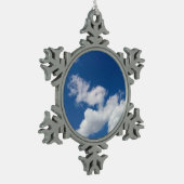 Een rij wolken tin sneeuwvlok ornament (Links)