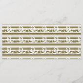 Een rijk gekleurd tapijt heeft een symmetrische ge menu (Voorkant)