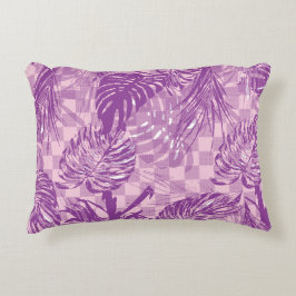 Een rijk patterend textielontwerp met tinten accent kussen