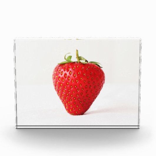 Één Rode Aardbei pbcnm Fotoblokken (Voorkant)