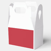 Een rode achtergrond met een bedankdoosjes (Geopend)