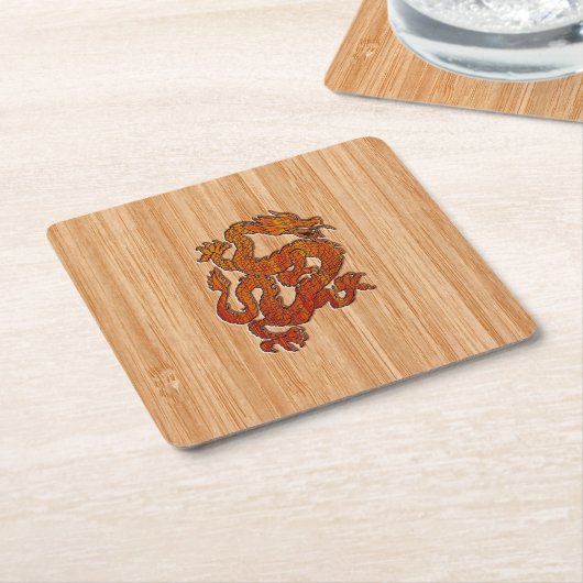 Een rode draak op Bamboe als Kartonnen Onderzetters (Schuin)