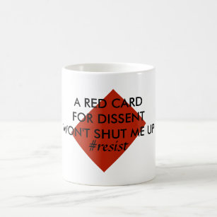 Een rode kaart voor de afstoot maakt me niet tegen koffiemok