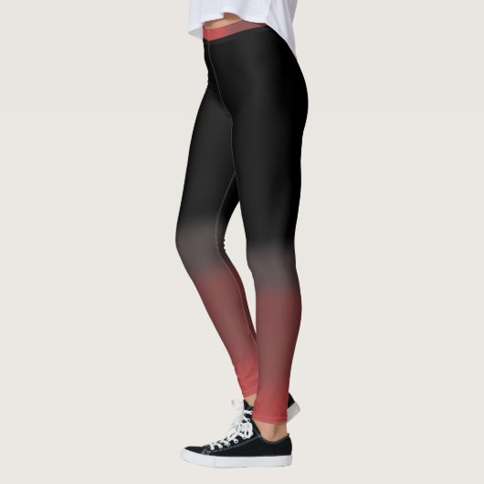 Een rode schaduw leggings (Links)