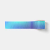 Een rol iriserend lint in tinten blauw (Voorkant)