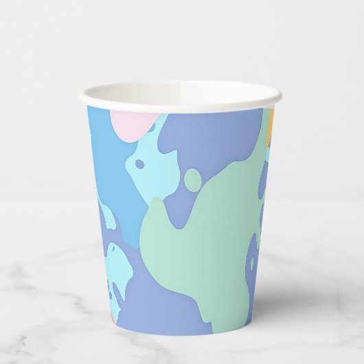 Een rommelig patroon van vlekken verf papieren bekers (Links)