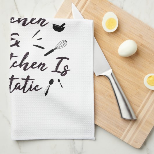 Een rommelige keuken is een gelukkige keuken theedoek (Quarter Fold)