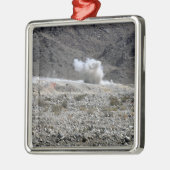 Een ronde van een AT-4 kleine raketwerper Metalen Ornament (Links)