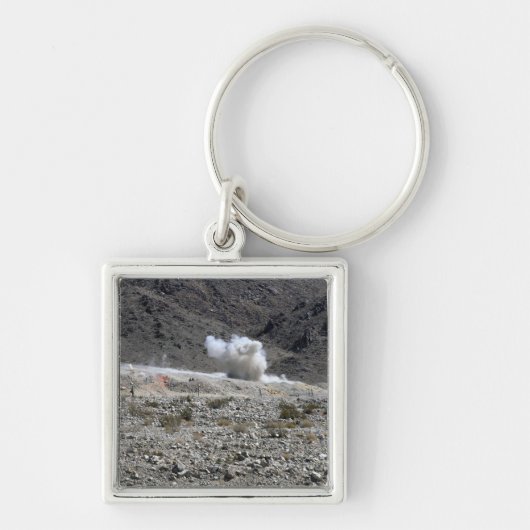 Een ronde van een AT-4 kleine raketwerper Sleutelhanger (Voorkant)