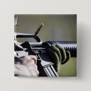 Een ronde vlucht uit de kamer van een M-16A2 Vierkante Button 5,1 Cm