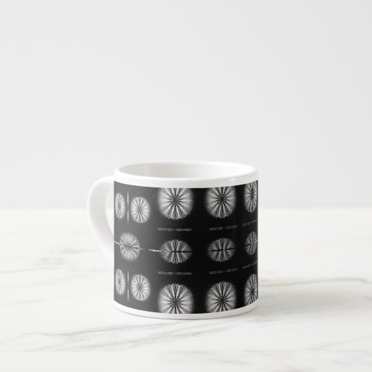 Een rondje van genoeg - B&W-demitasse Espresso Kop (Links)