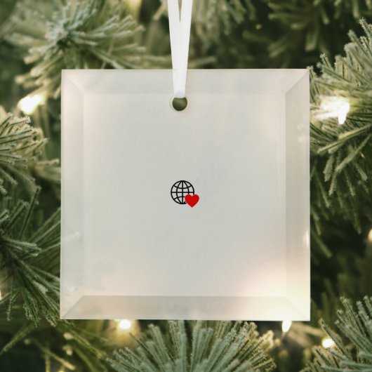 Een rood hartsymbool gemaakt met vloeiende, gedurf glas ornament (Insitu)