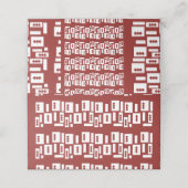 Een rood tapijt met een getextureerd patroon is ve plaatskaartje (Buitenkant ongevouwen)