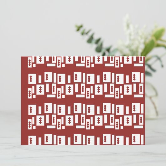 Een rood tapijt met een getextureerd patroon is ve save the date (Staand voorkant)