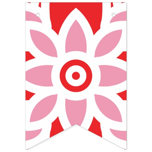 Een rood-wit patroon met een bloem erop vlaggetjes (Eerste vlag)