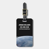 Een rookpluim boven tropisch zuidelijk Afrika. Bagagelabel (Voorkant verticaal)