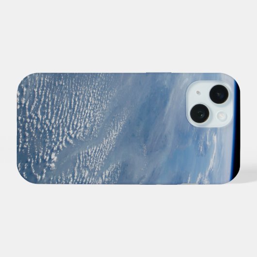 Een rookpluim boven tropisch zuidelijk Afrika. iPhone 15 Case (Achterkant horizontaal)