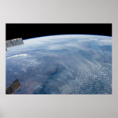 Een rookpluim boven tropisch zuidelijk Afrika. Poster (Voorkant)