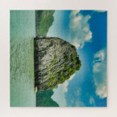 Een rotsachtig eiland in Ha Long Bay Vietnam Legpuzzel (Horizontaal)
