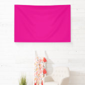 Een roze achtergrond met een spandoek (Insitu)