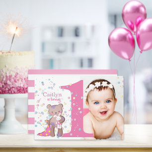 Eén roze babyfoto verjaardagsuitnodiging kaart