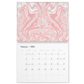 Een roze en wit abstract ontwerp op een witte acht kalender (Feb 2026)