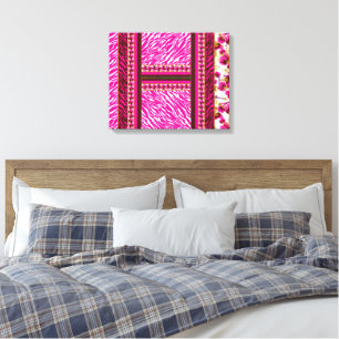 Een roze en wit behang met een kruis erop canvas afdruk